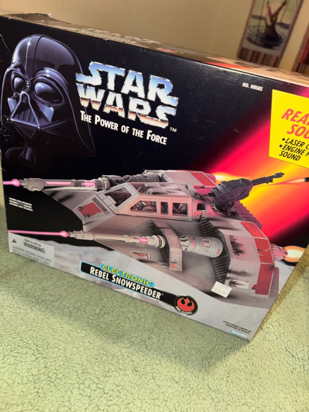 Star Wars Electronic Rebel Snowspeeder Toy - Black Red